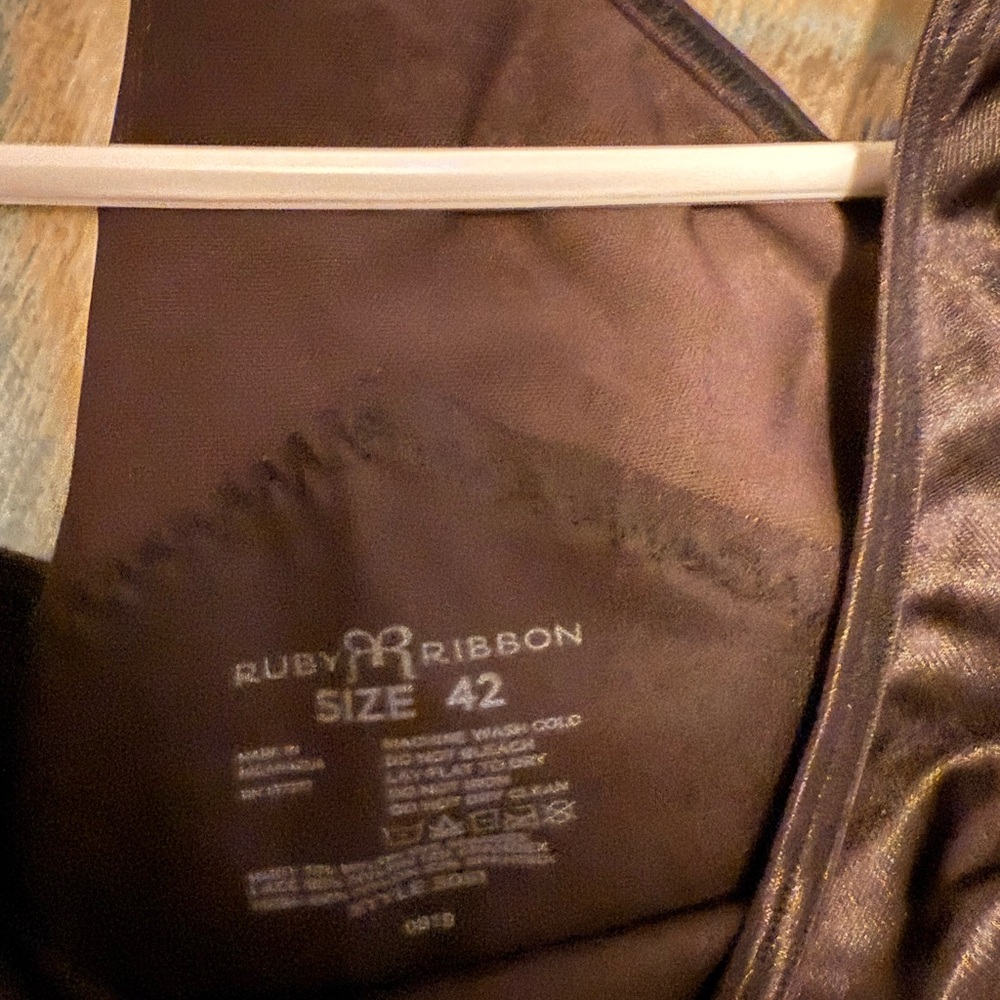 Ruby Ribbon Black Racerback Demi - Picture 3 of 4